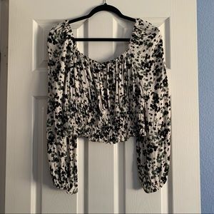 Astr Cropped Floral Blouse